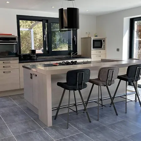 A Cuccagna - Maison 4 Chambres, Piscine Chauffee, 900m La 4*