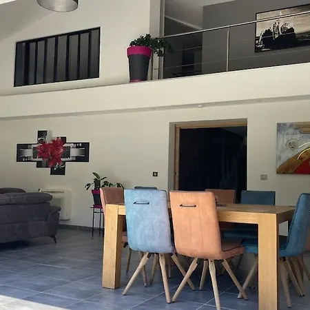 Hotel A Cuccagna - Maison 4 Chambres, Piscine Chauffee, 900m La Calvi (Corsica)