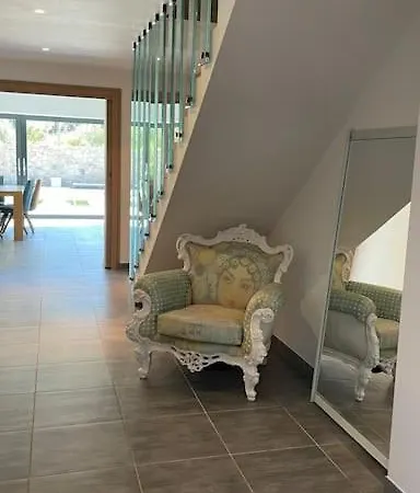 A Cuccagna - Maison 4 Chambres, Piscine Chauffee, 900m La 4*